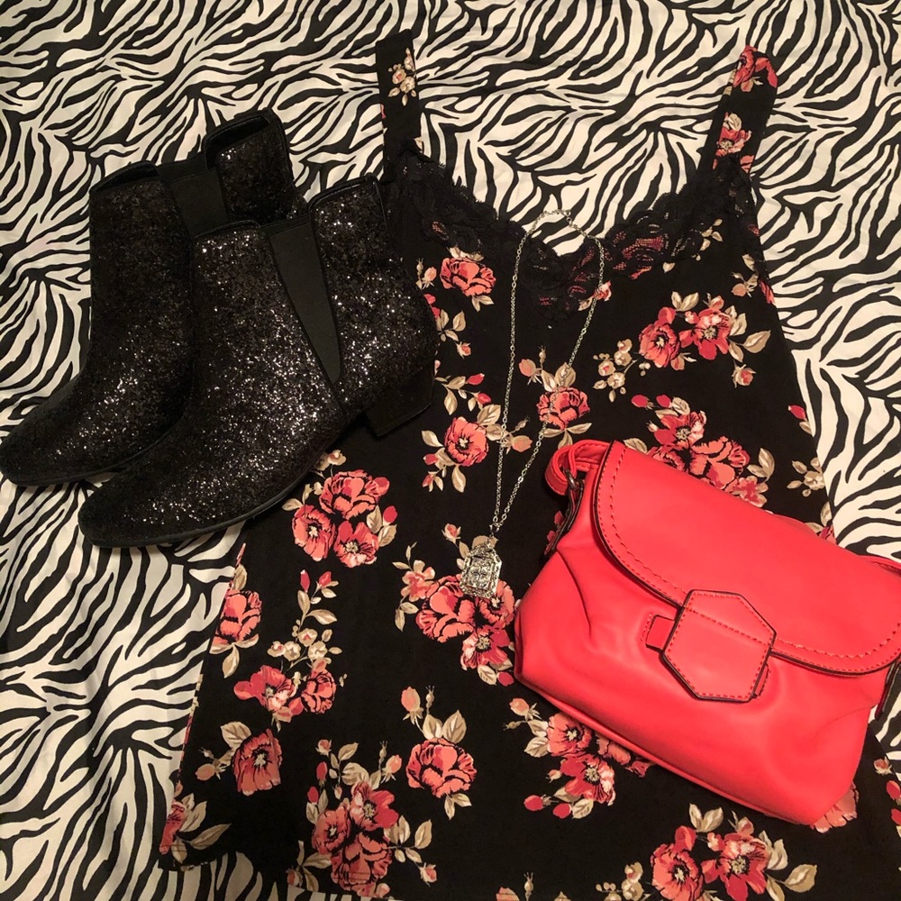 NWT💋MoDa NY👛 Shoulder & Crossbody  purse - Picture 8 of 8
